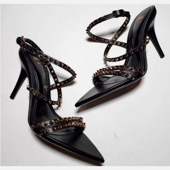 Zara limited edition pure leather studded heels - Picture 4 of 9